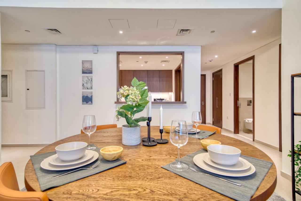 Incredible Views From This Classy Apt With Terrace Dubai Bagian luar foto